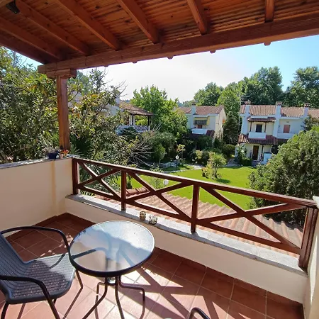 Appartement Maisonete Helen *