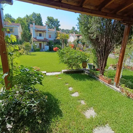 Maisonete Helen Siviri