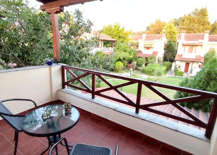 Apartament Maisonete Helen Siviri